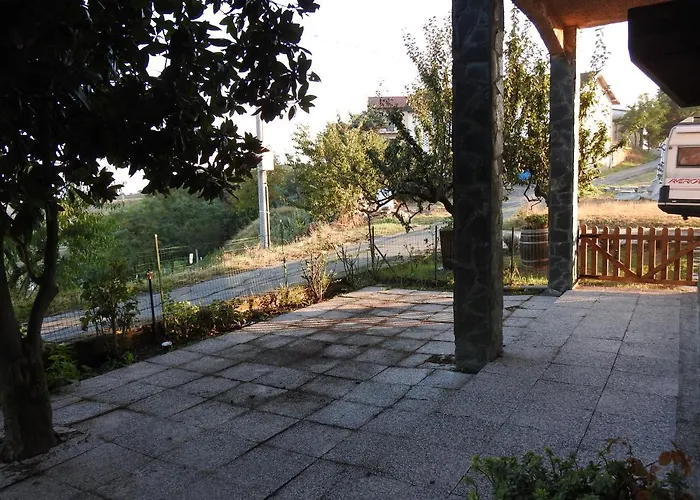 Monte Martino 公寓 *